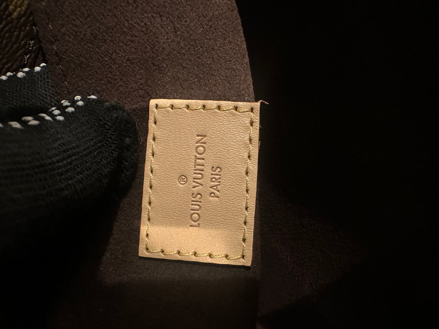 Louis Vuitton Metis Monogram Crossbody