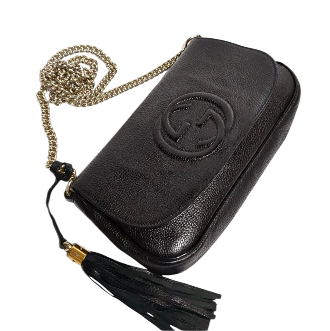 Gucci Pebbled Calfskin Medium Soho Flap Crossbody Camelia