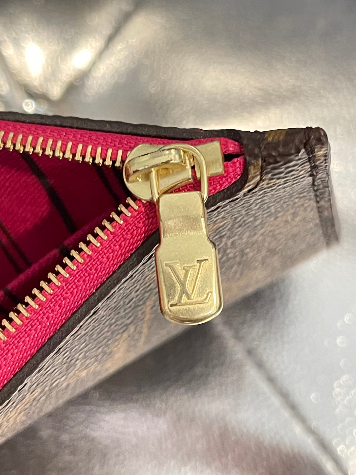 Louis Vuitton Neverful Wristlet Pouch