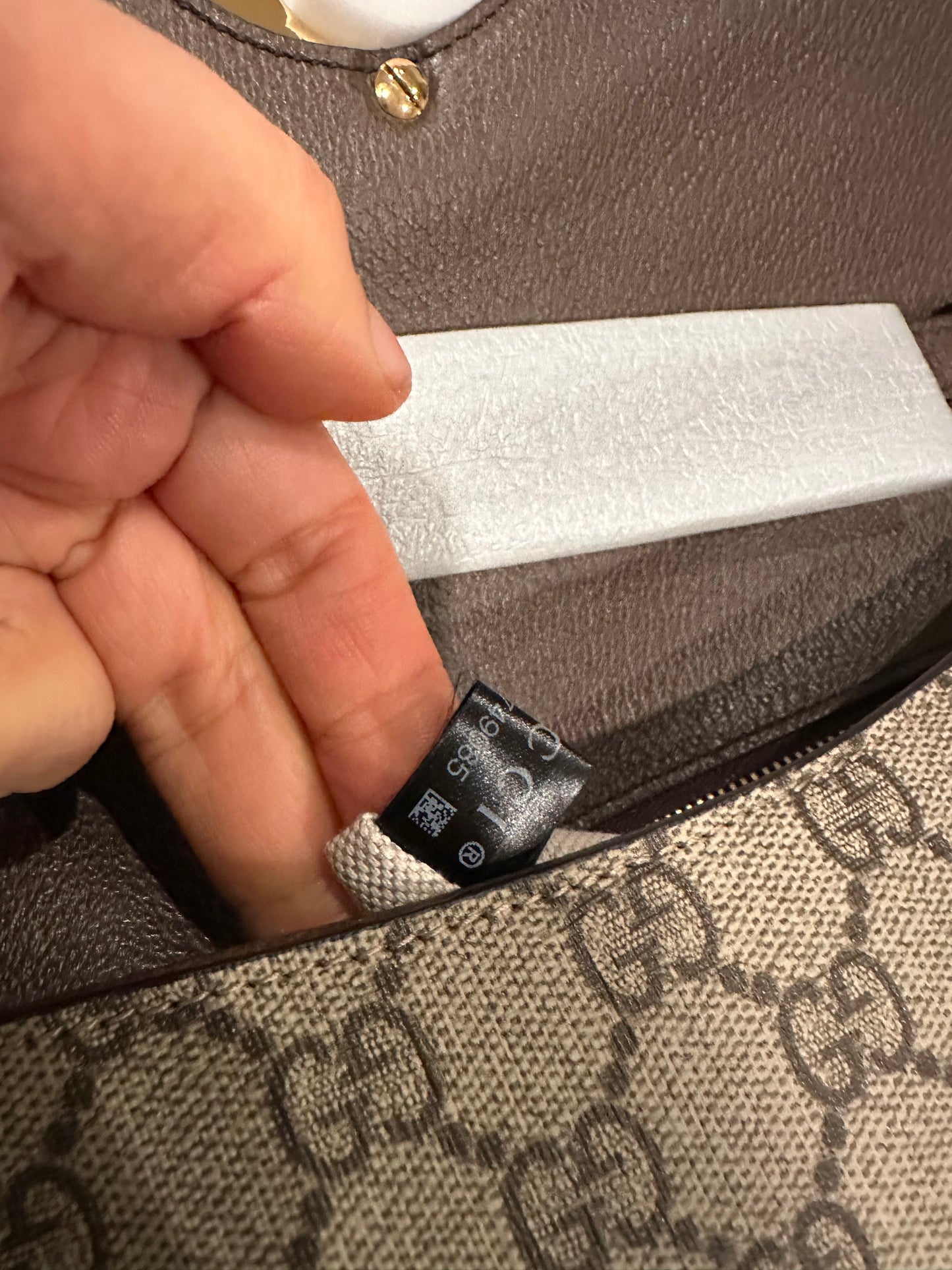 Gucci Blondie Shoulder Bag