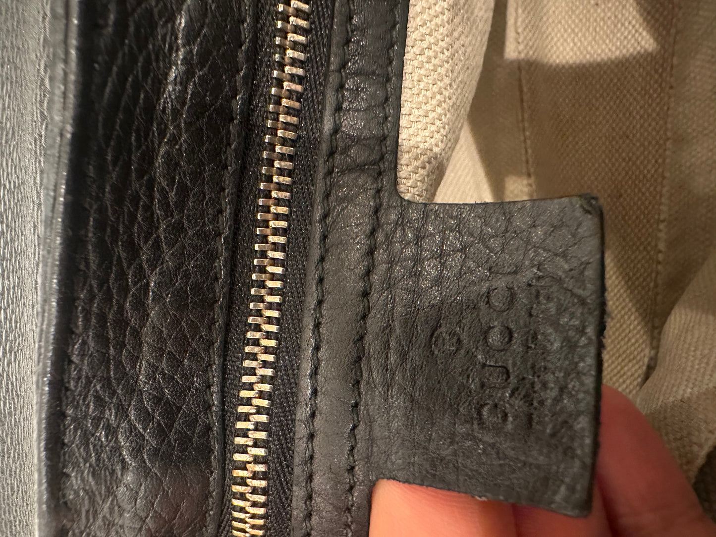 Gucci Pebbled Calfskin Medium Soho Flap Crossbody Camelia