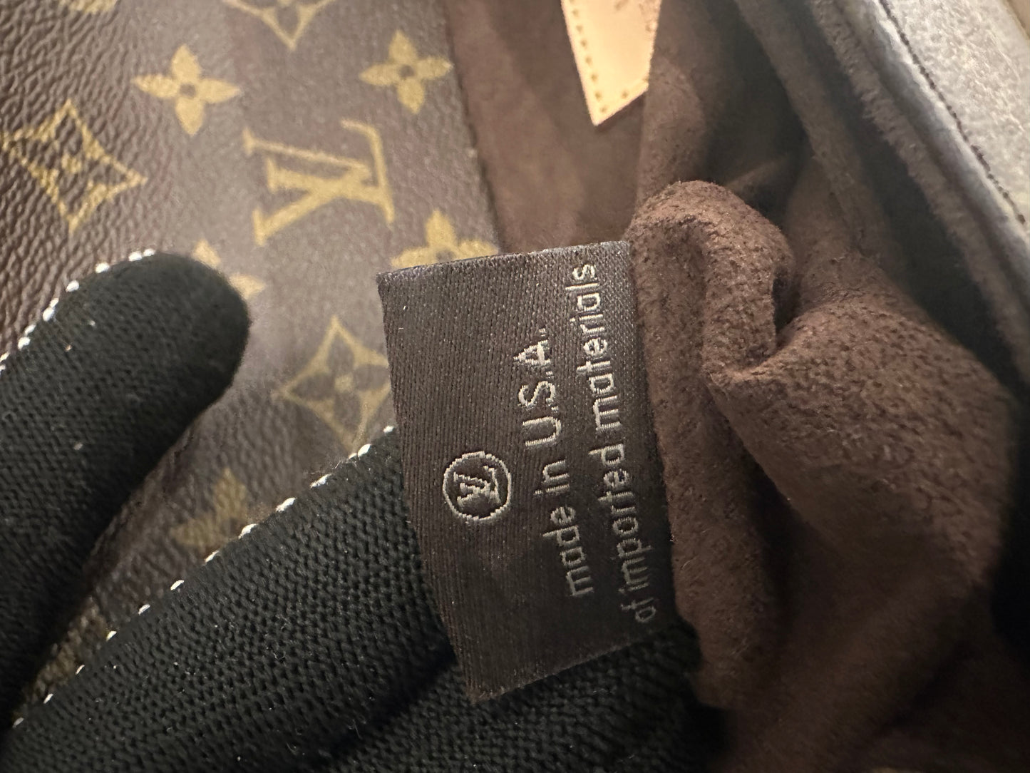 Louis Vuitton Metis Monogram Crossbody