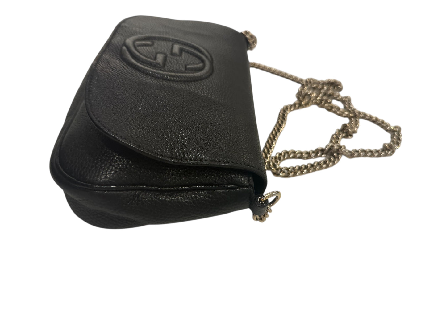 Gucci Pebbled Calfskin Medium Soho Flap Crossbody Camelia