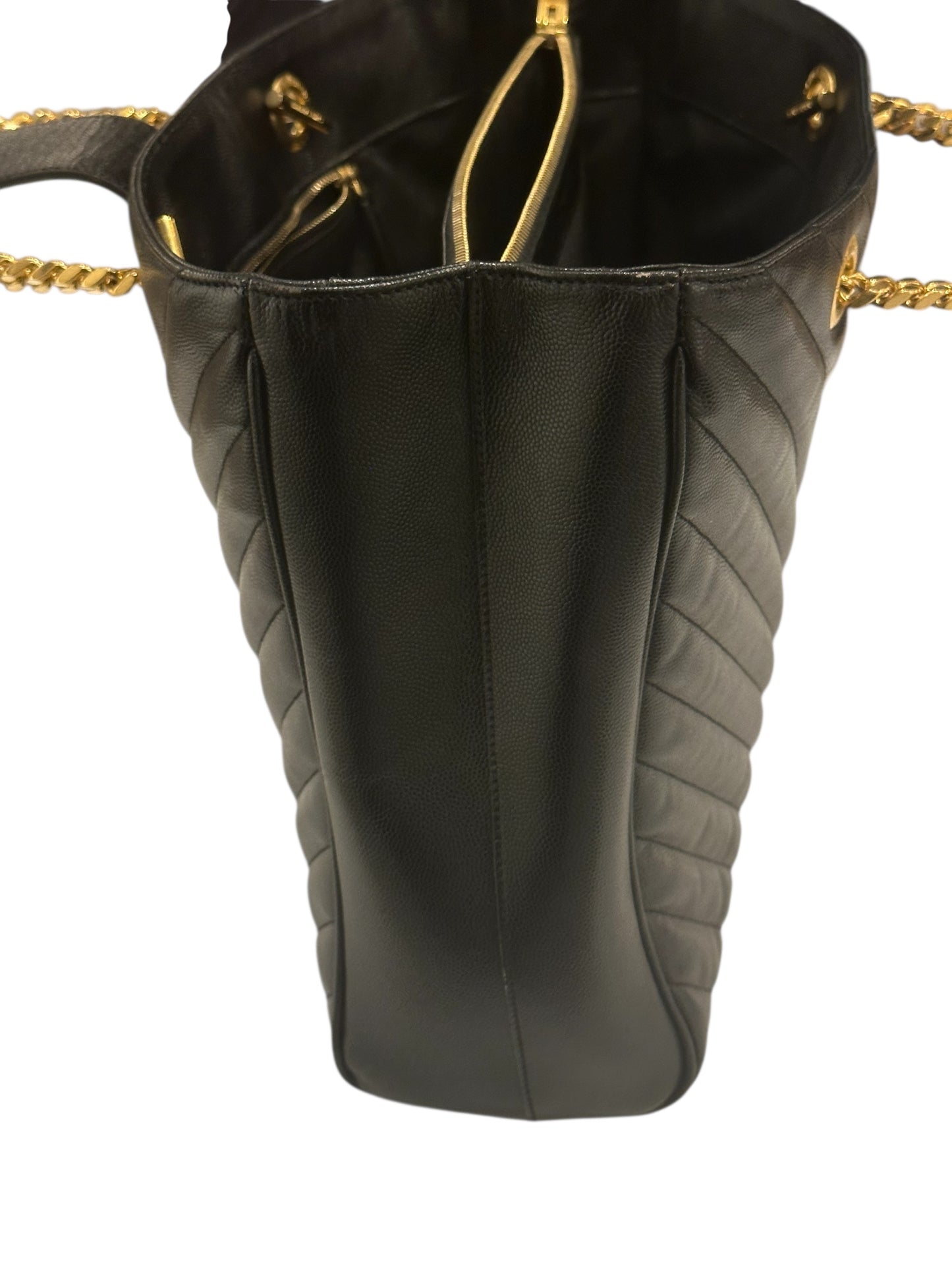 Yves Saint Laurent Monogram Grain De Poudre Matelasse Chevron Black Calfskin Shoulder Bag