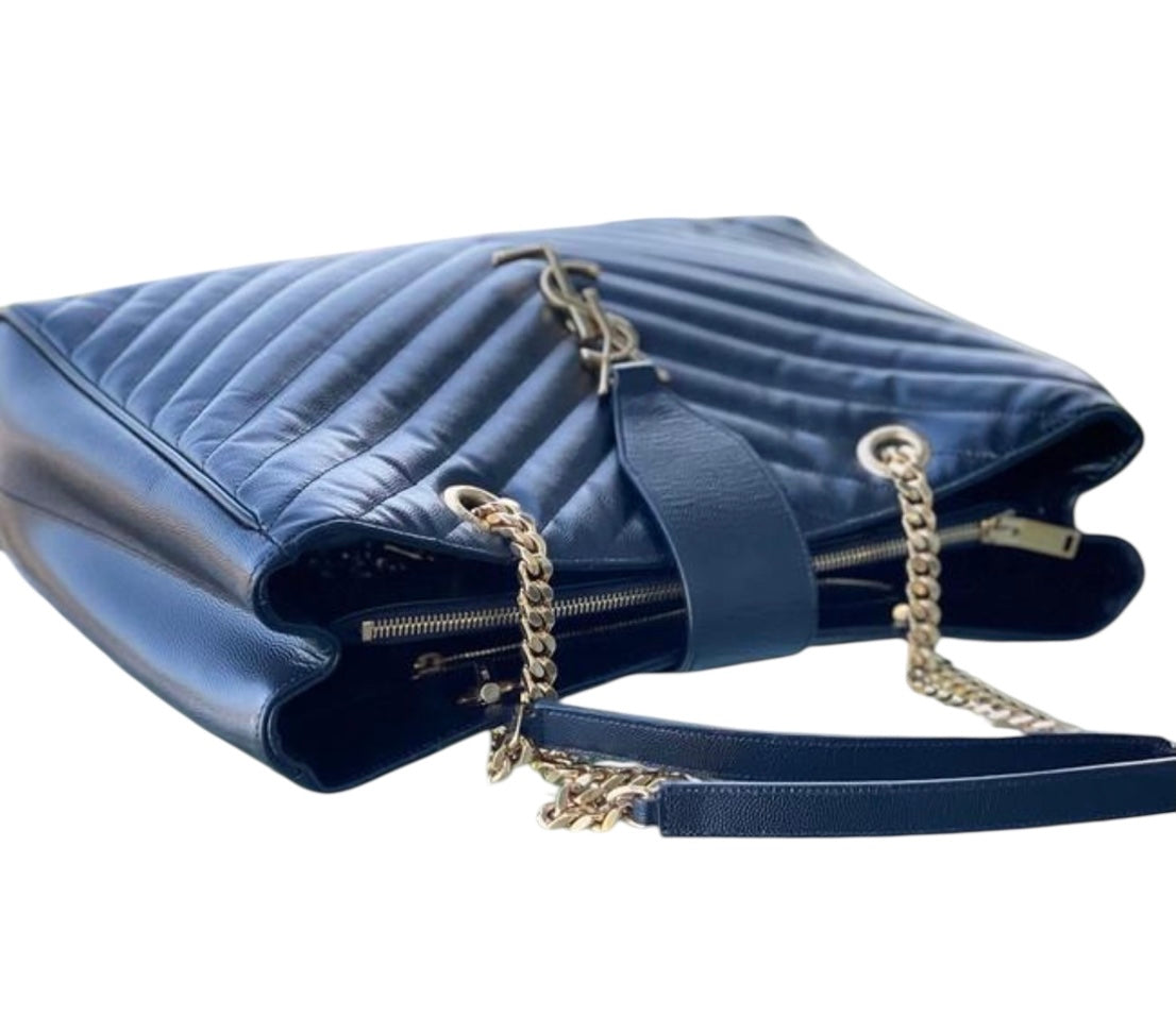 Yves Saint Laurent Monogram Grain De Poudre Matelasse Chevron Black Calfskin Shoulder Bag