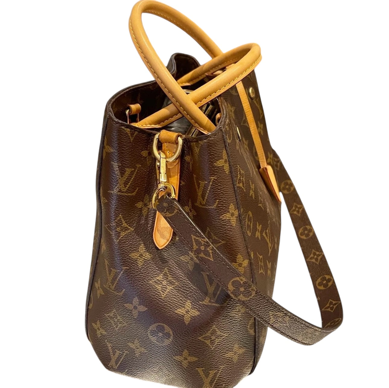 Louis Vuitton Montaigne MM Brown Shoulder Bag