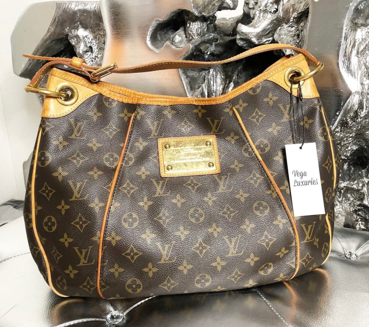 Louis Vuitton Monogram Galleria Shoulder Bag