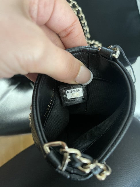 2020 Quilted Phone Holder In Black Caviar Leather Cross Body Bag