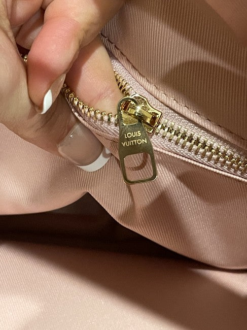 Graceful Azur Mm White Shoulder Bag
