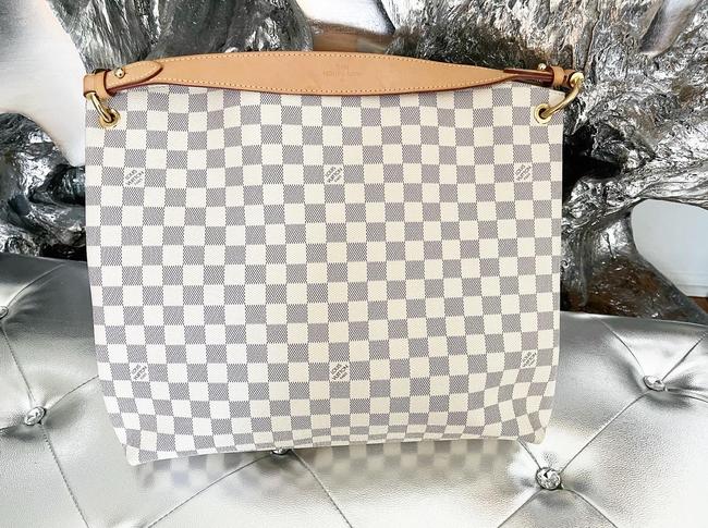 Graceful Mm White Canvas Shoulder Bag