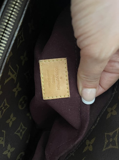 Montaigne Mm Brown Shoulder Bag