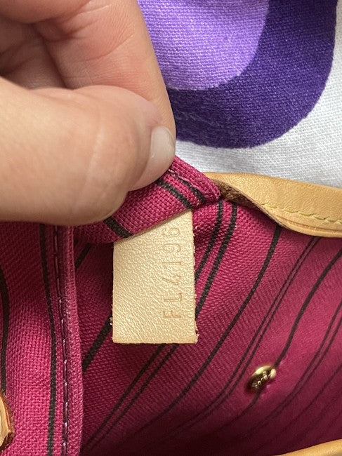 Neverfull Gm Canvas Shoulder Bag