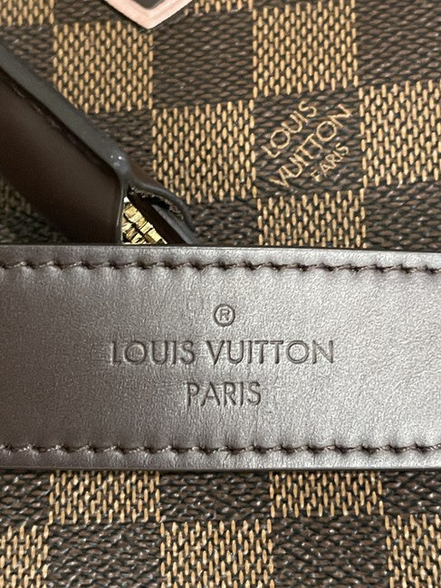 Nocturne Normandy Cuir Taurillon Damier Ebene Magnolia Shoulder Bag
