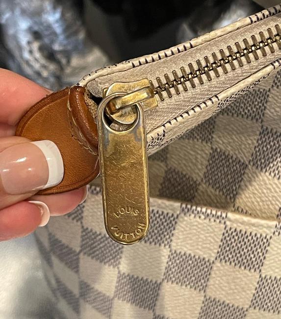 Totally Azur Mm White Canvas Shoulder Bag