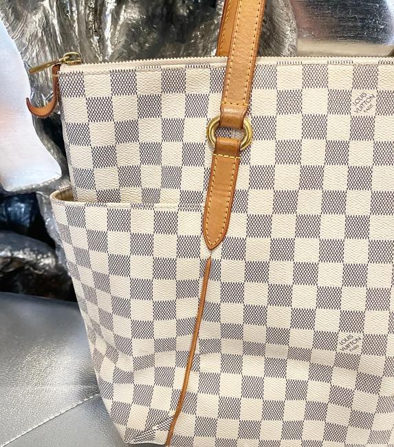 Totally Azur Mm White Canvas Shoulder Bag
