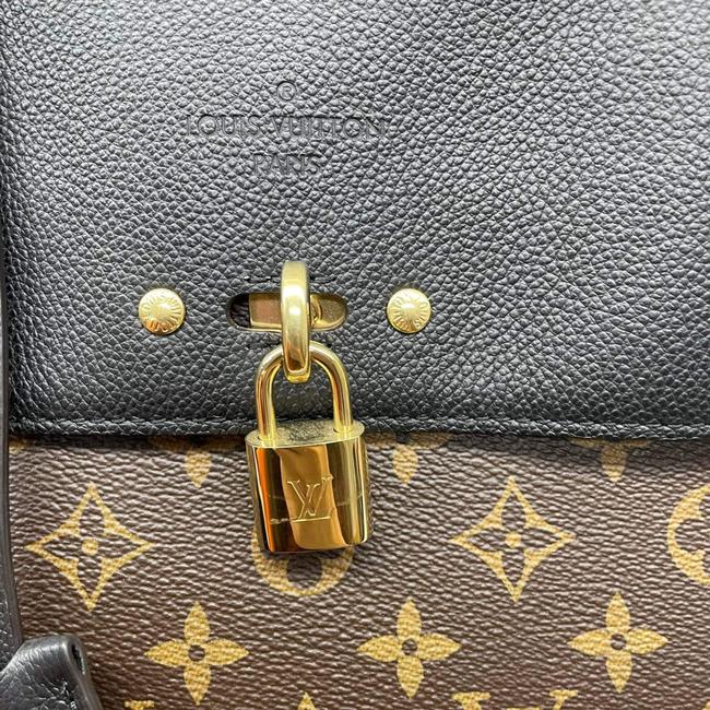 Venus Black Shoulder Bag