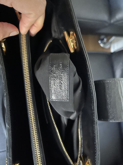 Monogram Shopping Grain De Poudre Matelasse Chevron Black Calfskin Shoulder Bag
